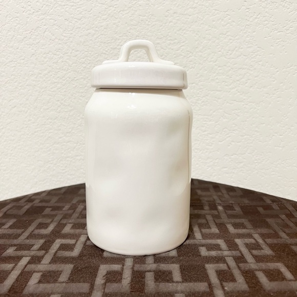 NWT Rae Dunn HUGS canister - Picture 4 of 7